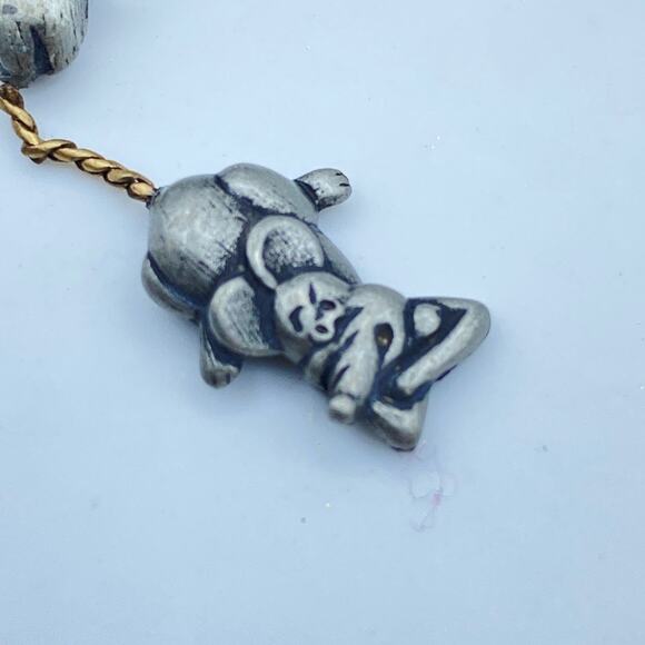 Signed JJ JONETTE JEWELRY Cat Dangling Mouse Playing Pewter Brooch Pin Vintage - Picture 4 of 8